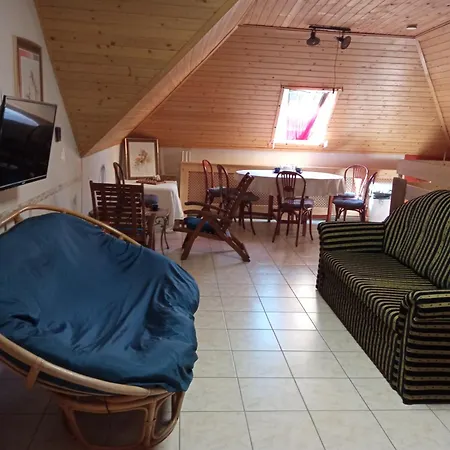 Apartament Vakacio *