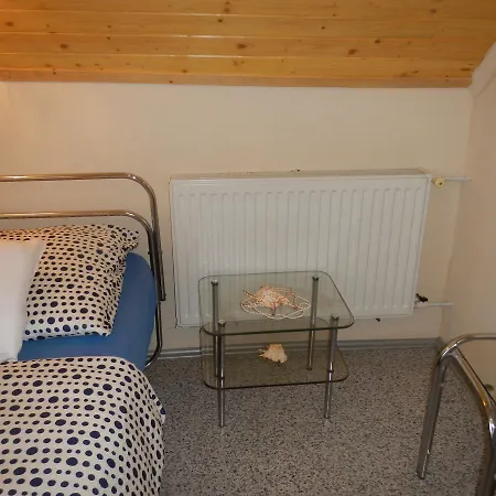 Vakacio Apartman * Balatonalmadi